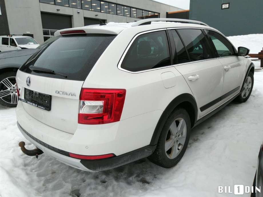 Škoda Octavia 2013-2016 (Type III, Fase 1) , Motorkode: CUNA;CUPA, Girkassekode: 