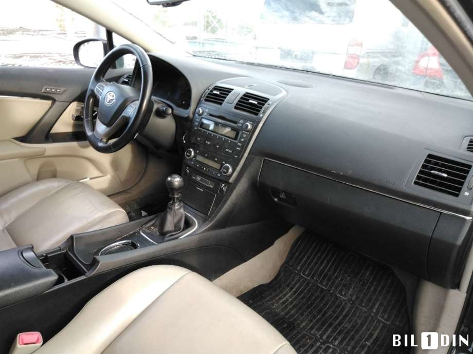 Toyota Avensis 2009-2015 (Type III, Fase 1) , Motorkode: 1AD-FTV, Girkassekode: