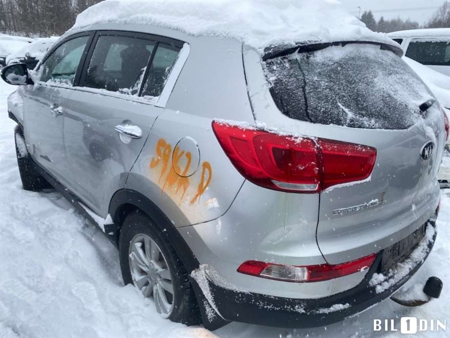 Kia Sportage 2010-2016 (Type III) , Motorkode: D4FD, Girkassekode: