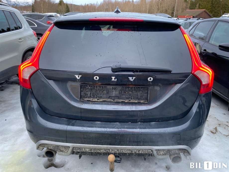 Volvo V60 2010-2013 (Type I, Fase 1) , Motorkode: D4162T, Girkassekode: 