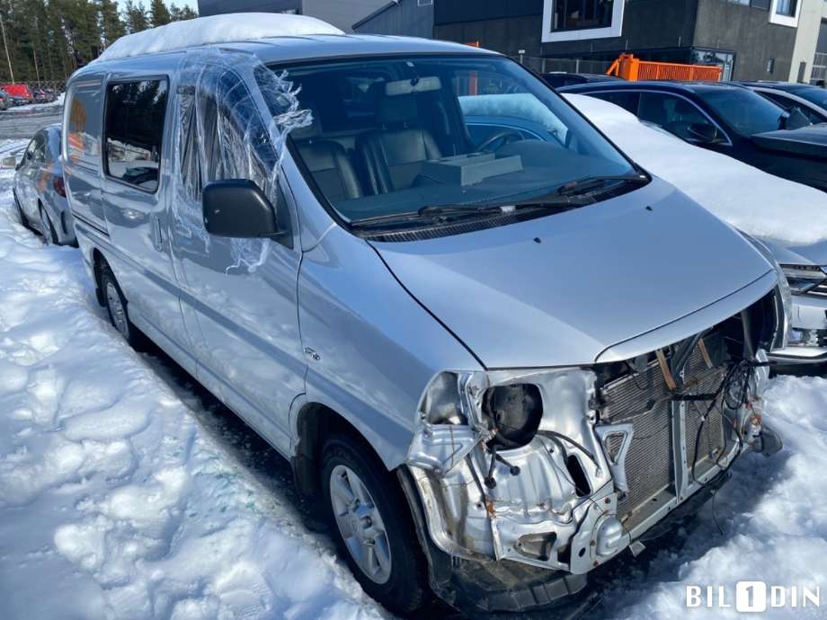 Toyota Hiace 2007-2012 (Fase 3) , Motorkode: 2KD-FTV, Girkassekode: 