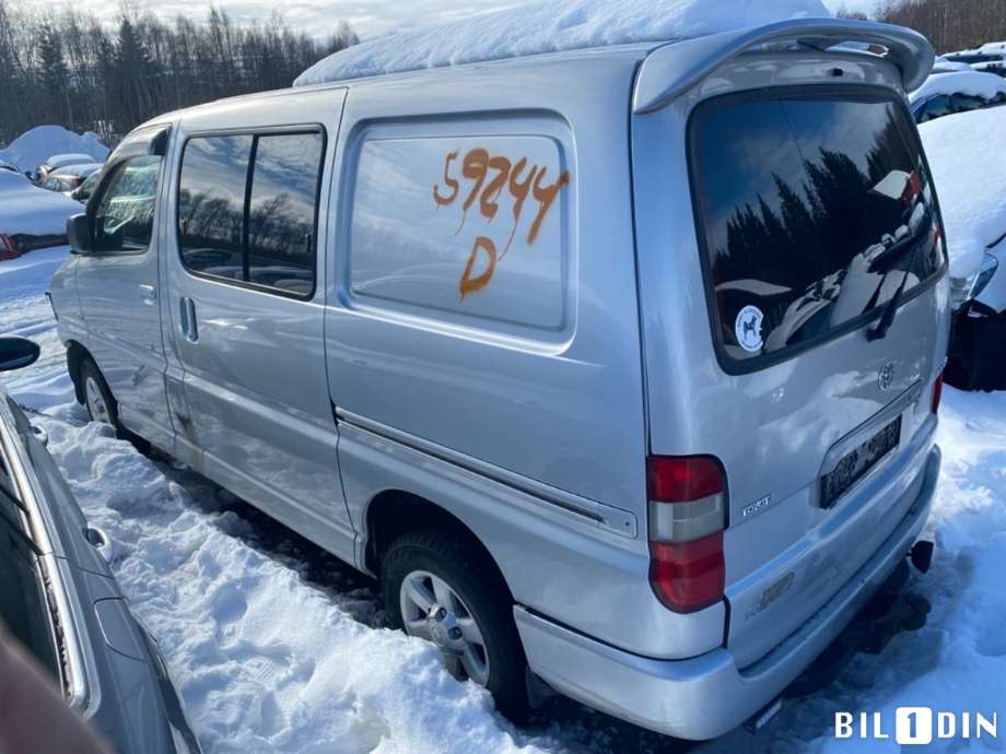 Toyota Hiace 2007-2012 (Fase 3) , Motorkode: 2KD-FTV, Girkassekode: 