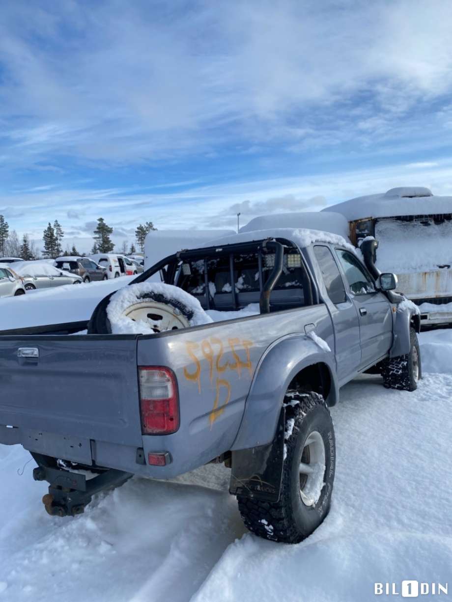 Toyota Hilux 1998-2001 , Motorkode: 2L-T, Girkassekode: