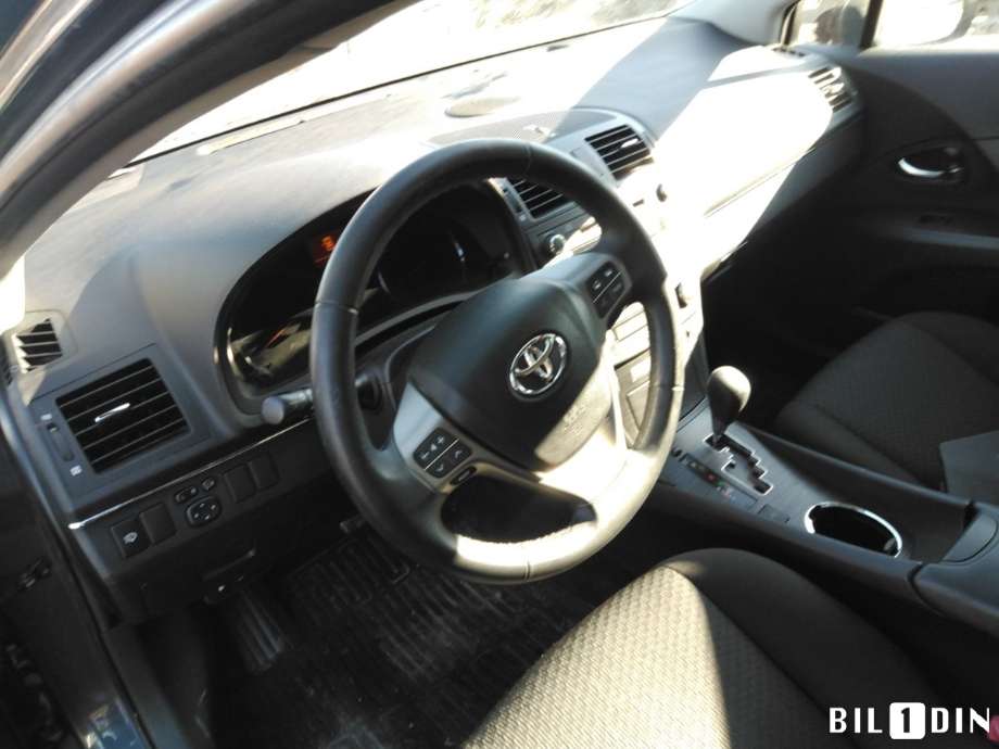 Toyota Avensis 2009-2015 (Type III, Fase 1) , Motorkode: 2ZR-FAE, Girkassekode: 