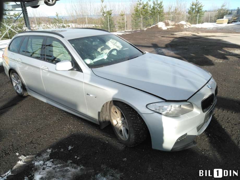 BMW 5-Serie 2010-2017 (F10/F11) (F10/F11), Motorkode: N47-D20C, Girkassekode: 