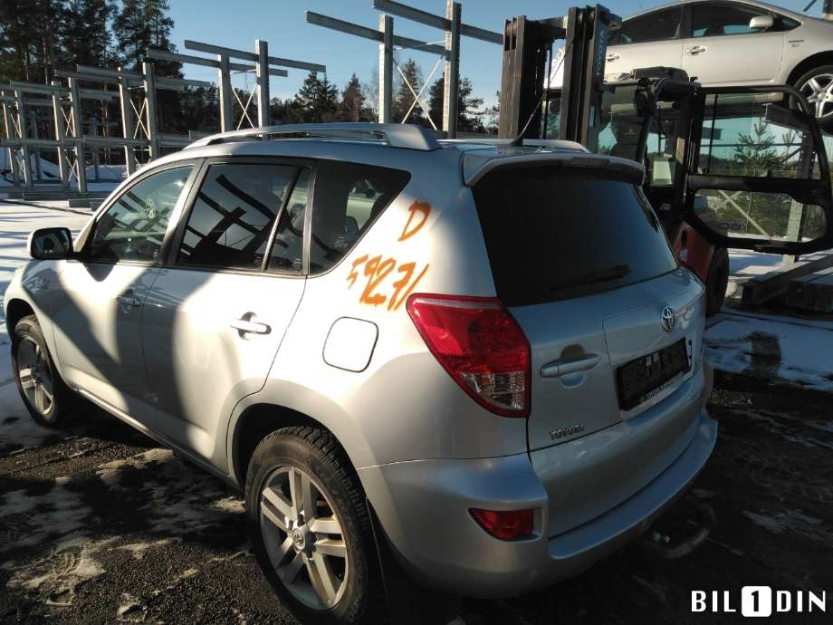Toyota RAV4 2006-2009 (Type III, Fase 1) , Motorkode: 2AD-FTV, Girkassekode: