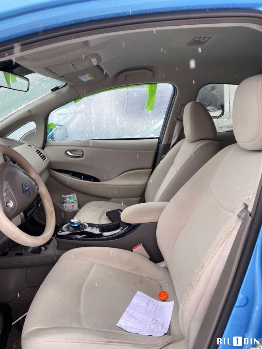 Nissan Leaf 2011-2017 (Type I) , Motorkode: EM57, Girkassekode: