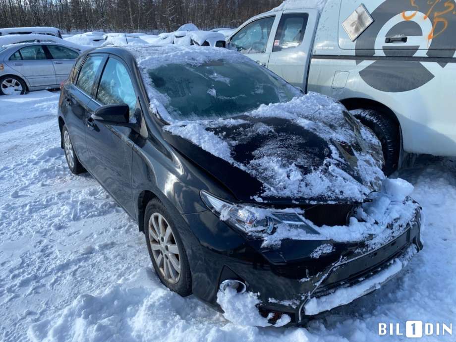 Toyota Auris 2013-2015 (Type II, Fase 1) , Motorkode: 1ZR-FAE, Girkassekode: 