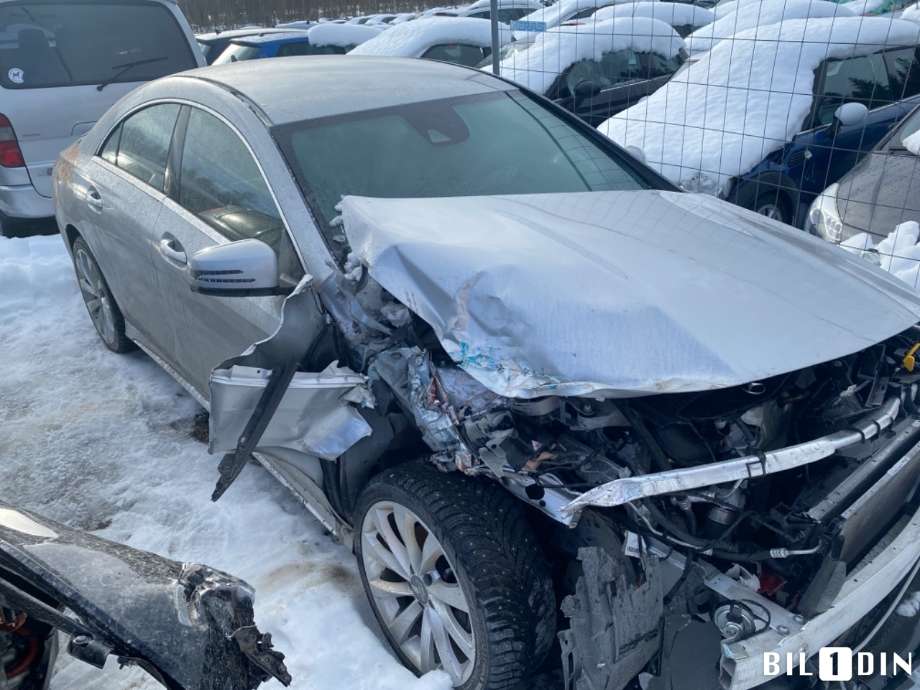 Mercedes CLA 2013-2019 (C117) (C117), Motorkode: M270.910, Girkassekode: 