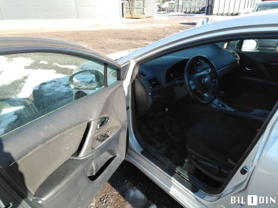 Toyota Avensis 2009-2015 (Type III, Fase 1) , Motorkode: 2ZR-FAE, Girkassekode: