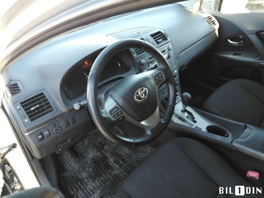 Toyota Avensis 2009-2015 (Type III, Fase 1) , Motorkode: 2ZR-FAE, Girkassekode: 