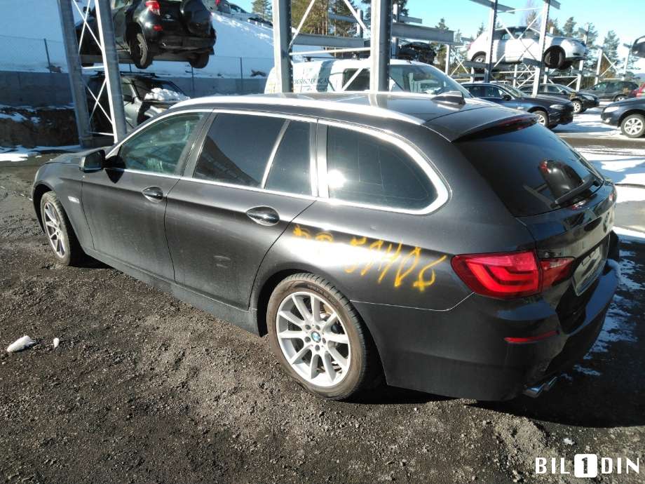 BMW 5-Serie 2010-2017 (F10/F11) (F10/F11), Motorkode: N57-D30A, Girkassekode: 