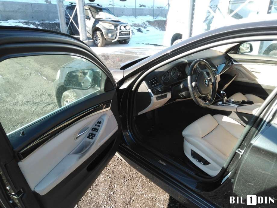 BMW 5-Serie 2010-2017 (F10/F11) (F10/F11), Motorkode: N57-D30A, Girkassekode: 