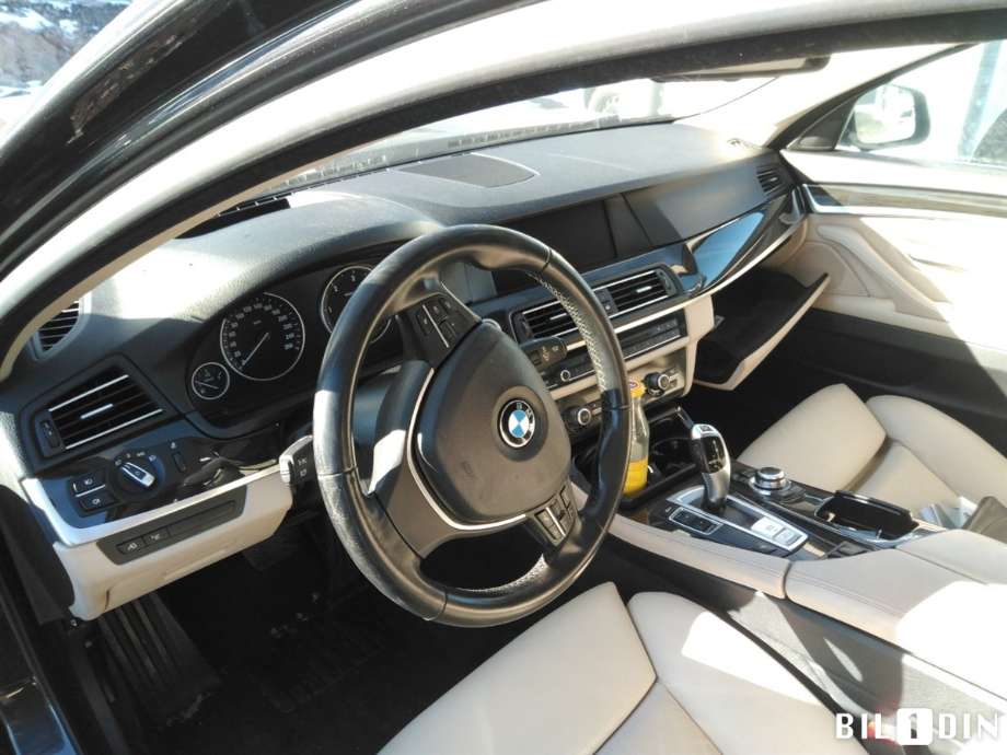 BMW 5-Serie 2010-2017 (F10/F11) (F10/F11), Motorkode: N57-D30A, Girkassekode: 