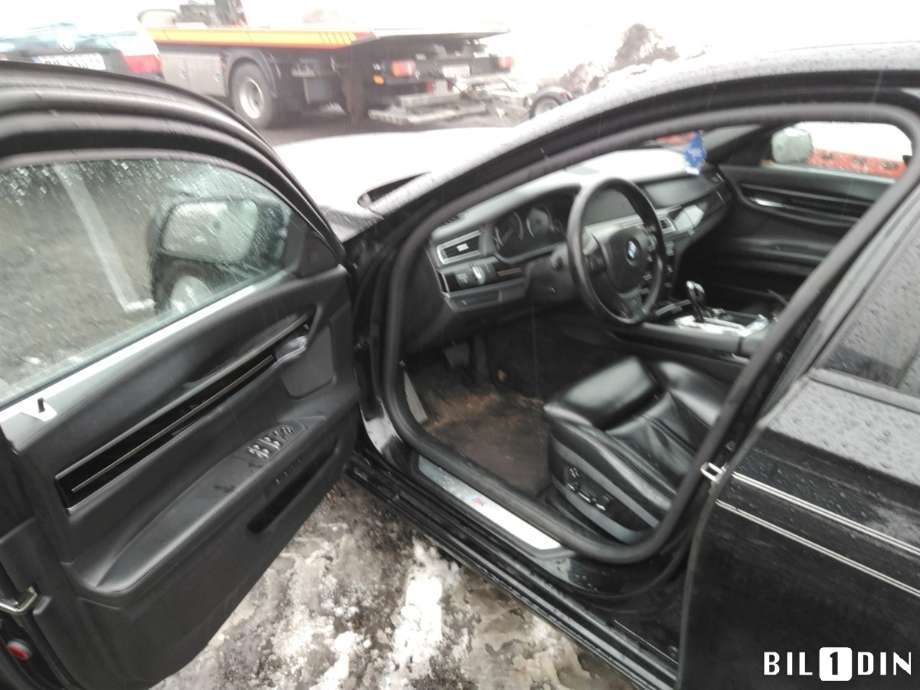 BMW 7-Serie 2009-2015 (F01/F02/F03/F04) (F01/F02/F03/F04), Motorkode: N57-D30A, Girkassekode: 