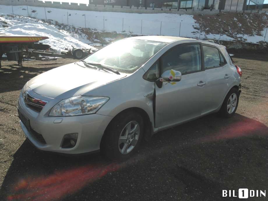 Toyota Auris 2010-2012 (Type I, Fase 2) , Motorkode: 2ZR-FXE, Girkassekode: 