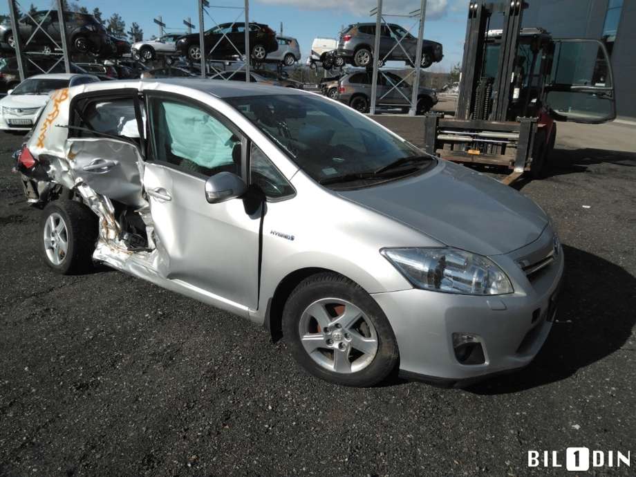 Toyota Auris 2010-2012 (Type I, Fase 2) , Motorkode: 2ZR-FXE, Girkassekode: 