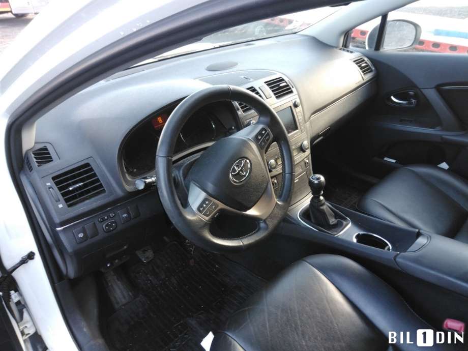 Toyota Avensis 2009-2015 (Type III, Fase 1) , Motorkode: 1AD-FTV, Girkassekode: 