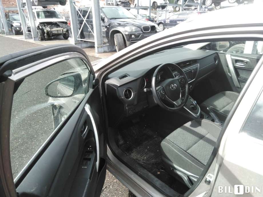Toyota Auris 2015-2019 (Type II, Fase 2) , Motorkode: 2ZR-FXE, Girkassekode: