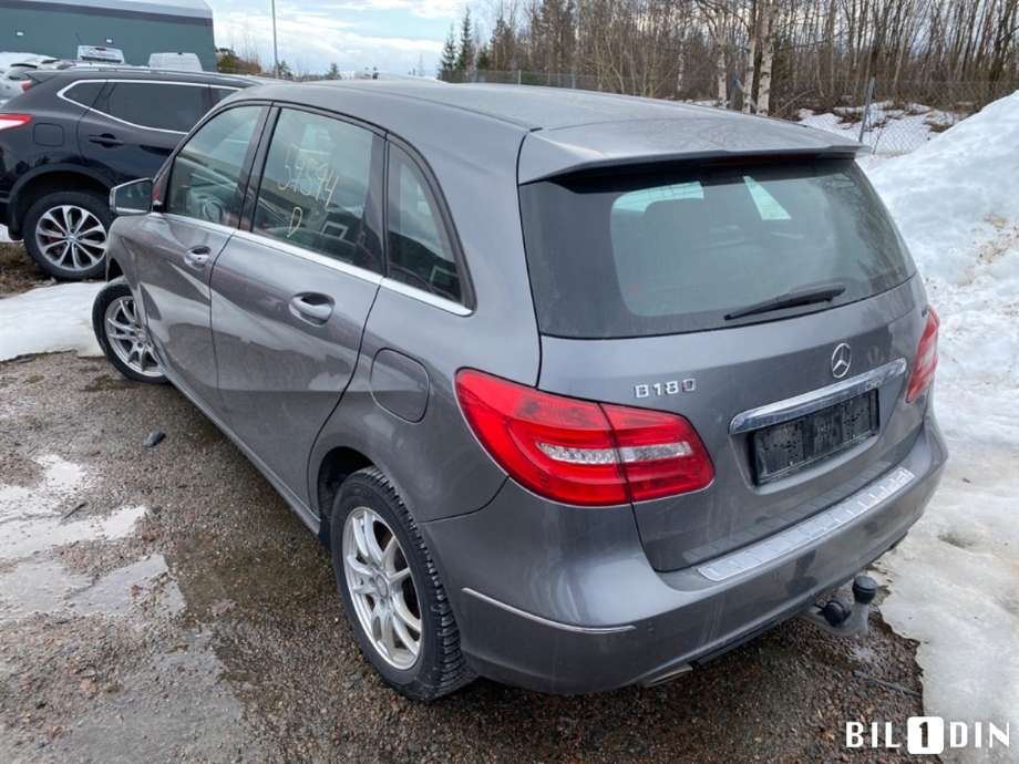 Mercedes B-Klasse 2011-2018 (W246) (W246), Motorkode: OM651.901, Girkassekode: 