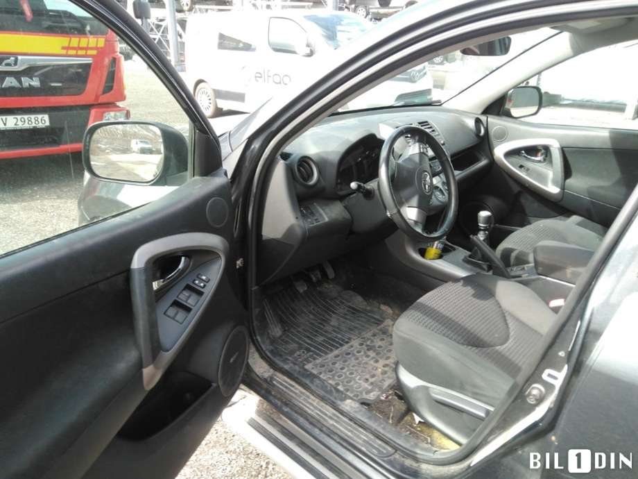 Toyota RAV4 2006-2009 (Type III, Fase 1) , Motorkode: 2AD-FTV, Girkassekode: 