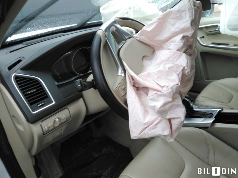 Volvo XC60 2014-2017 (Type I, Fase 2) , Motorkode: D5244T17, Girkassekode: 