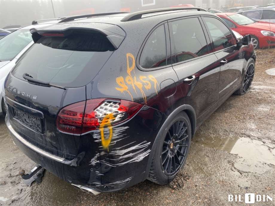 Porsche Cayenne 2010-2017 (92A) (92A), Motorkode: MCR.CA, Girkassekode: