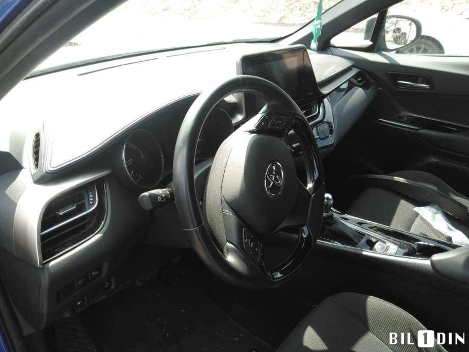 Toyota C-HR 2016-->> , Motorkode: 2ZR-FXE, Girkassekode: 