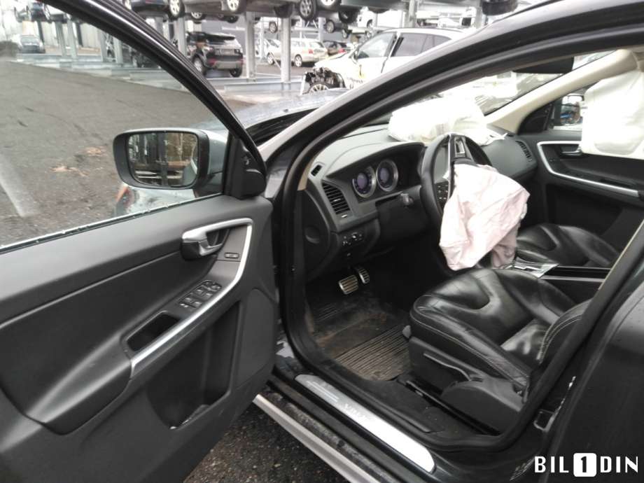 Volvo XC60 2008-2013 (Type I, Fase 1) , Motorkode: D5244T16, Girkassekode: