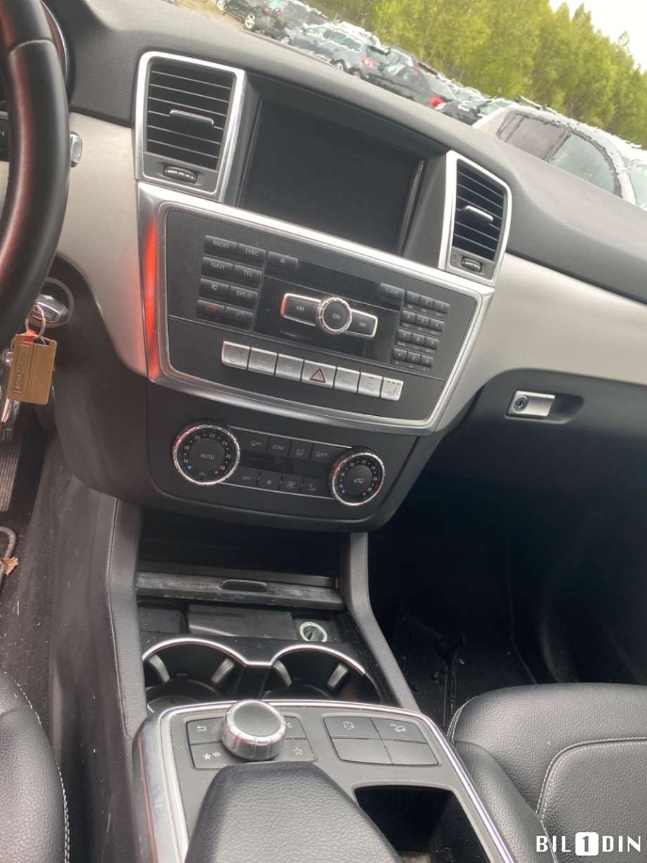 Mercedes ML 2011-2015 (Fase 1) (W166) (W166), Motorkode: OM651.960, Girkassekode: 