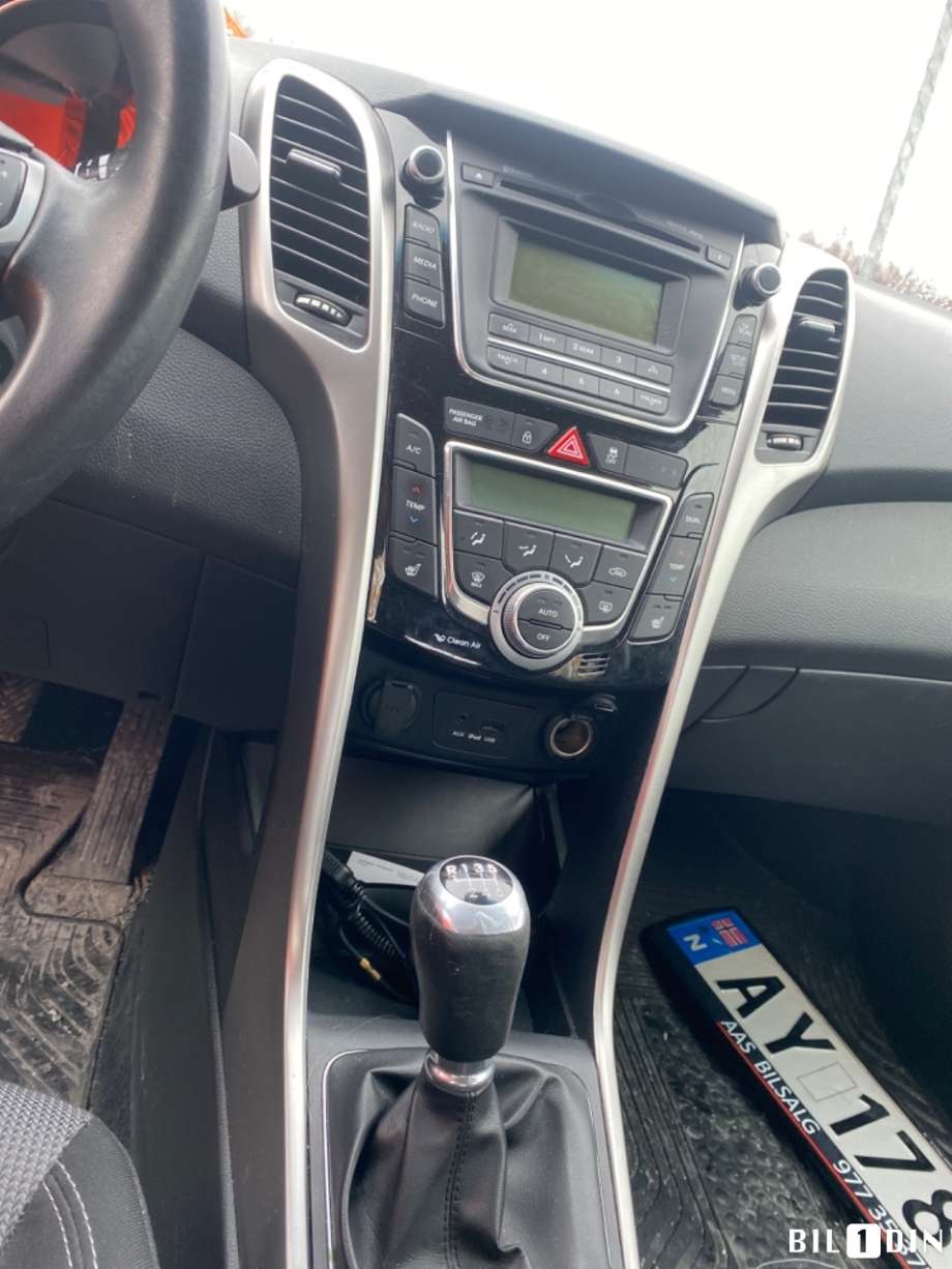 Hyundai i30 2012-2017 (Type II) , Motorkode: D4FB, Girkassekode: 
