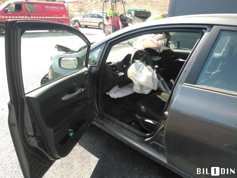 Toyota Auris 2007-2010 (Type I, Fase 1) , Motorkode: 1AD-FTV, Girkassekode: 