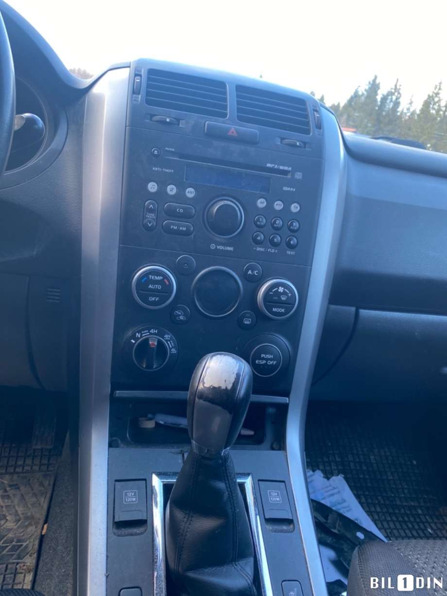 Suzuki Grand Vitara 2005-2015 (Type III) , Motorkode: F9Q, Girkassekode: 
