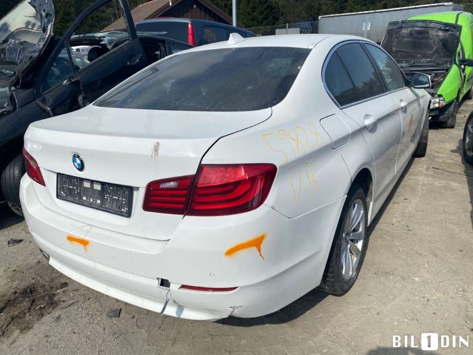 BMW 5-Serie 2010-2017 (F10/F11) (F10/F11), Motorkode: N47-D20C, Girkassekode: