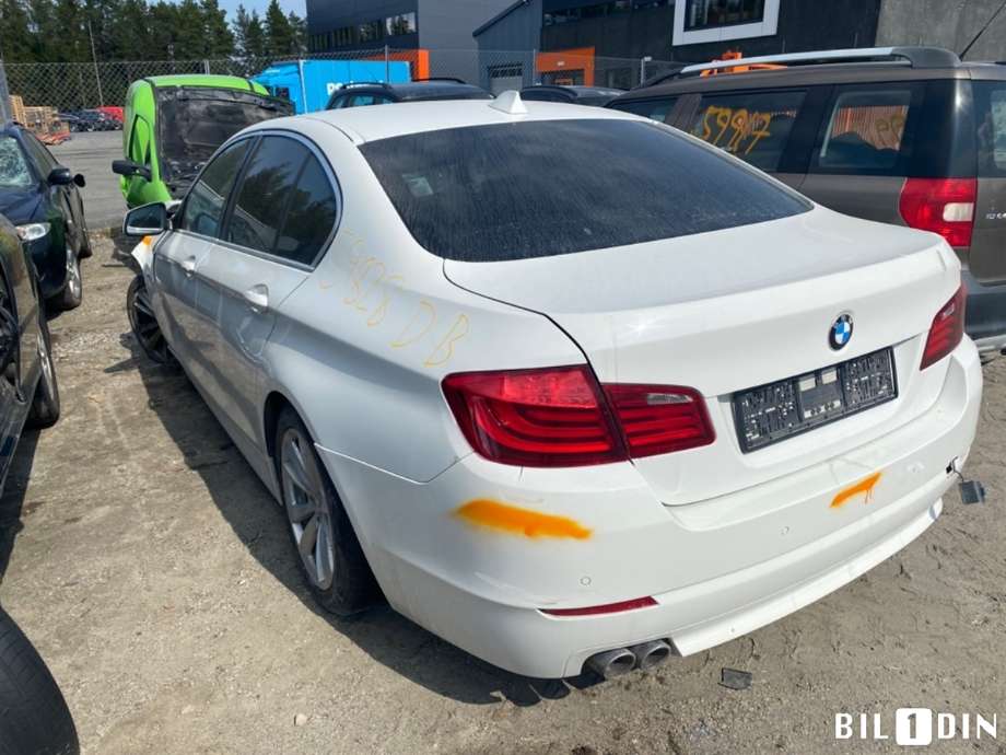 BMW 5-Serie 2010-2017 (F10/F11) (F10/F11), Motorkode: N47-D20C, Girkassekode: