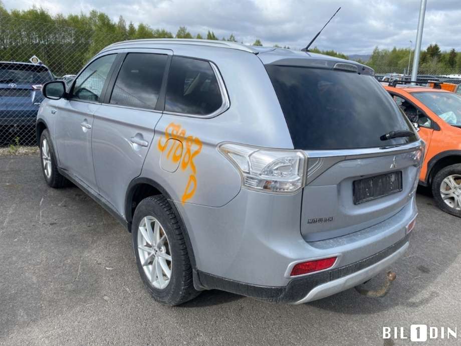 Mitsubishi Outlander 2015-->> (Type III, Fase 2) , Motorkode: 4B11, Girkassekode: 