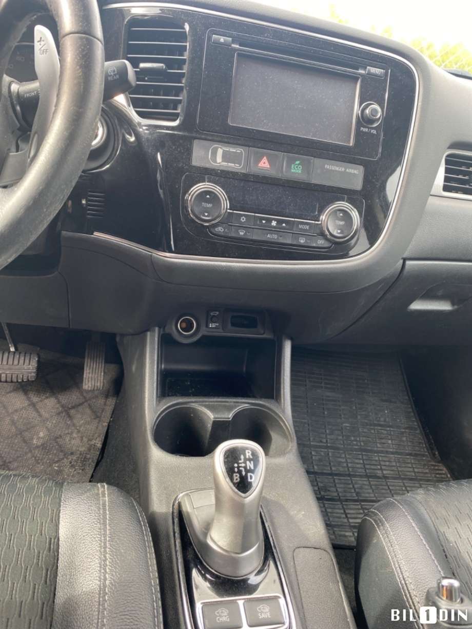 Mitsubishi Outlander 2015-->> (Type III, Fase 2) , Motorkode: 4B11, Girkassekode: 