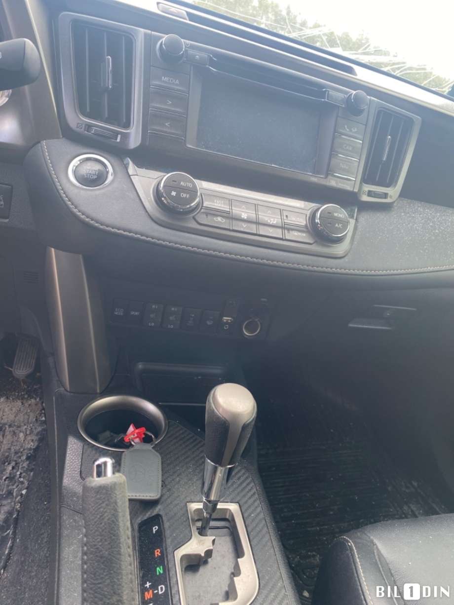 Toyota RAV4 2013-2015 (Type IV, Fase 1) , Motorkode: 2AD-FHV, Girkassekode: 