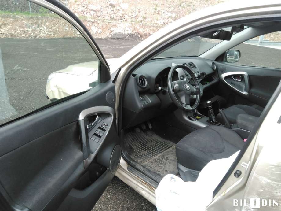 Toyota RAV4 2006-2009 (Type III, Fase 1) , Motorkode: 2AD-FTV, Girkassekode: 