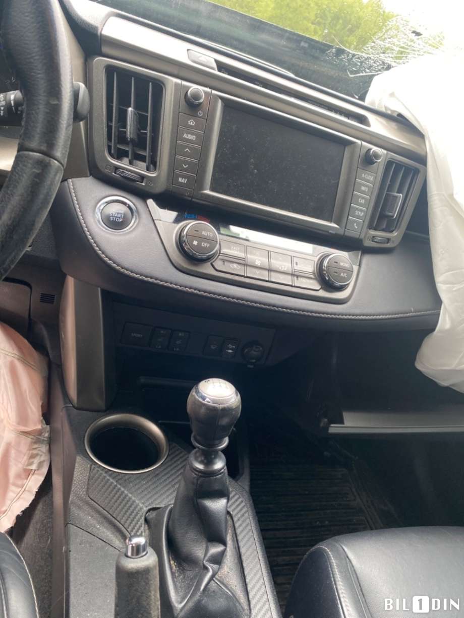 Toyota RAV4 2013-2015 (Type IV, Fase 1) , Motorkode: 3ZR-FAE, Girkassekode: 