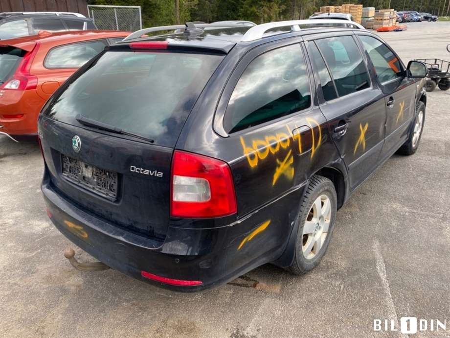 Škoda Octavia 2009-2013 (Type II, Fase 2) , Motorkode: CFHF, Girkassekode: