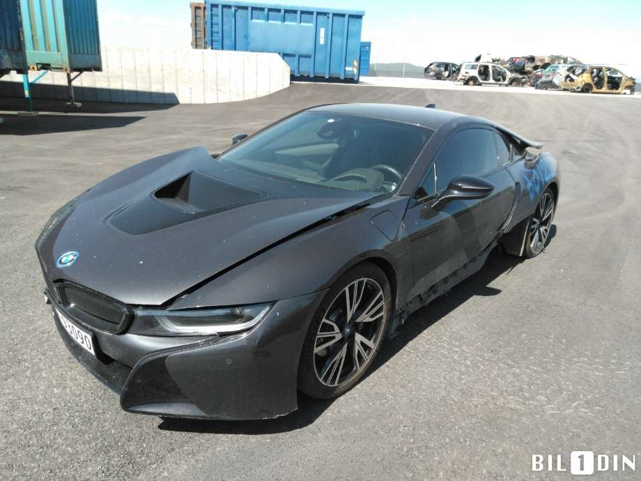 BMW i8 2014-->> , Motorkode: B38-K15A, Girkassekode: 