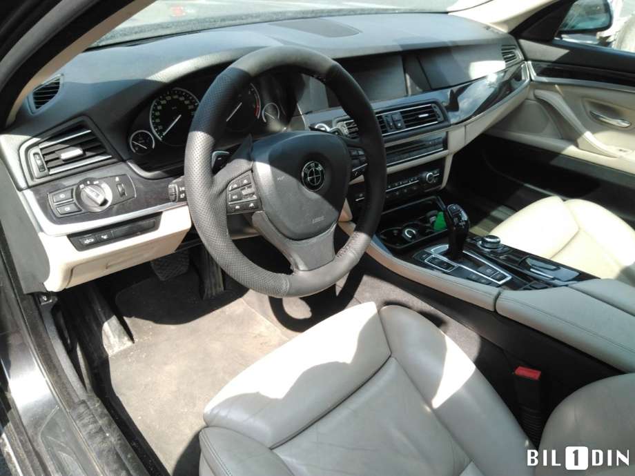 BMW 5-Serie 2010-2017 (F10/F11) (F10/F11), Motorkode: N57-D30A, Girkassekode: 