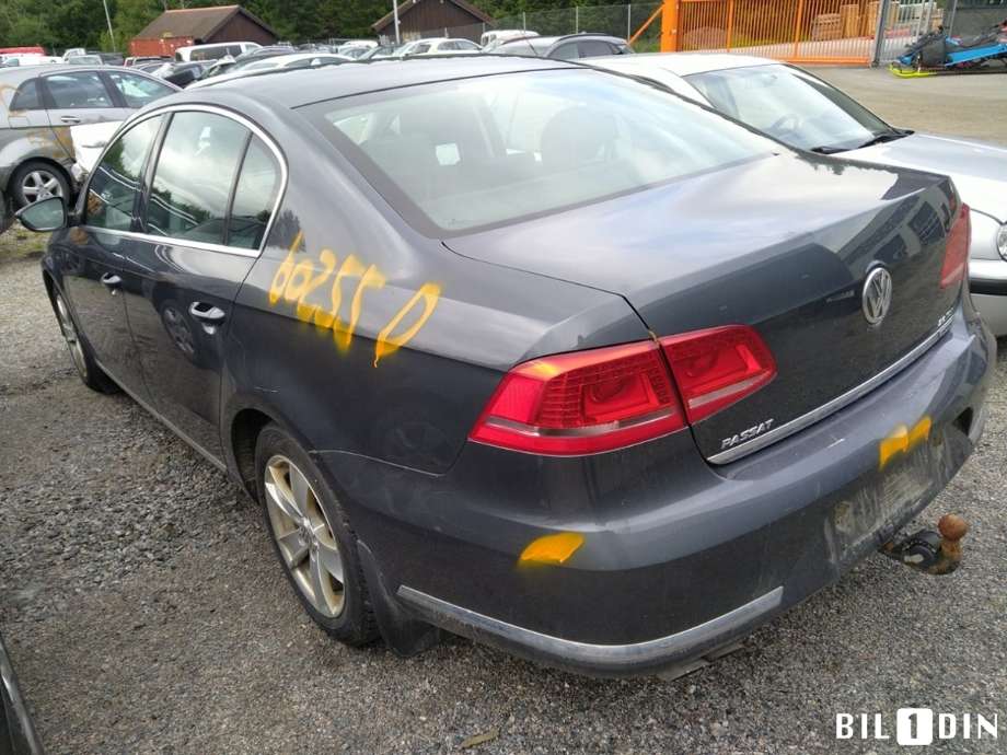 VW Passat 2011-2015 (B7) (B7), Motorkode: CFFB, Girkassekode: 