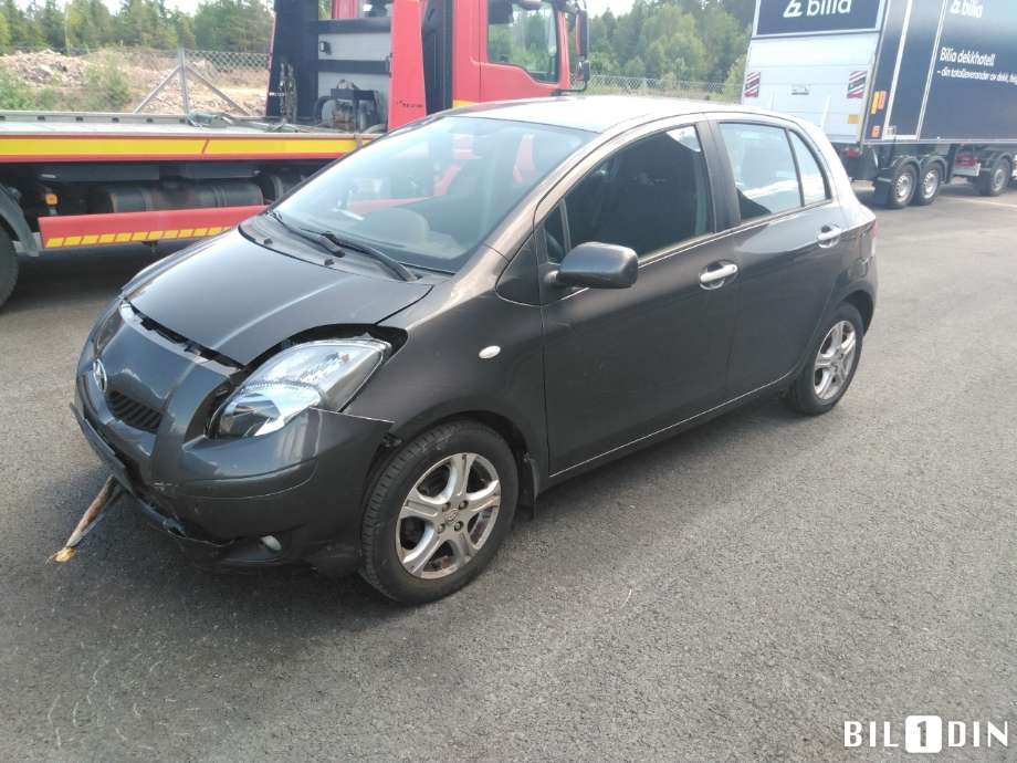 Toyota Yaris 2009-2011 (Type II, Fase 2) , Motorkode: 1NR-FE, Girkassekode: 