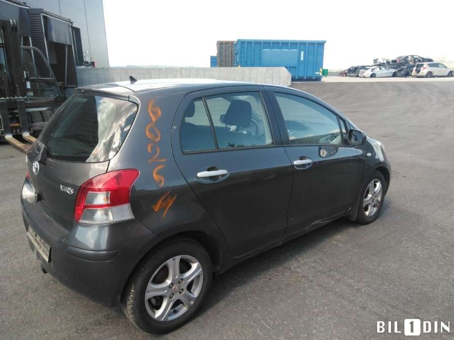 Toyota Yaris 2009-2011 (Type II, Fase 2) , Motorkode: 1NR-FE, Girkassekode: 