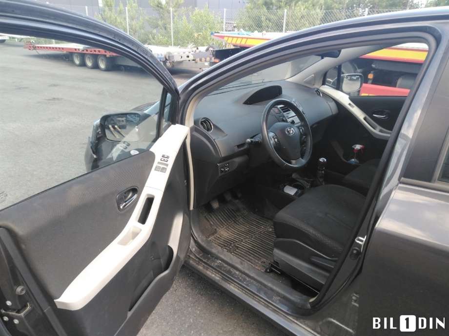 Toyota Yaris 2009-2011 (Type II, Fase 2) , Motorkode: 1NR-FE, Girkassekode: 