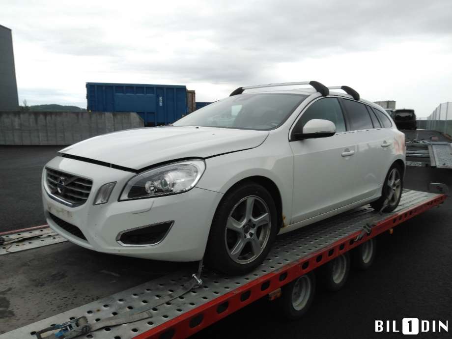 Volvo V60 2010-2013 (Type I, Fase 1) , Motorkode: B4164T3, Girkassekode: