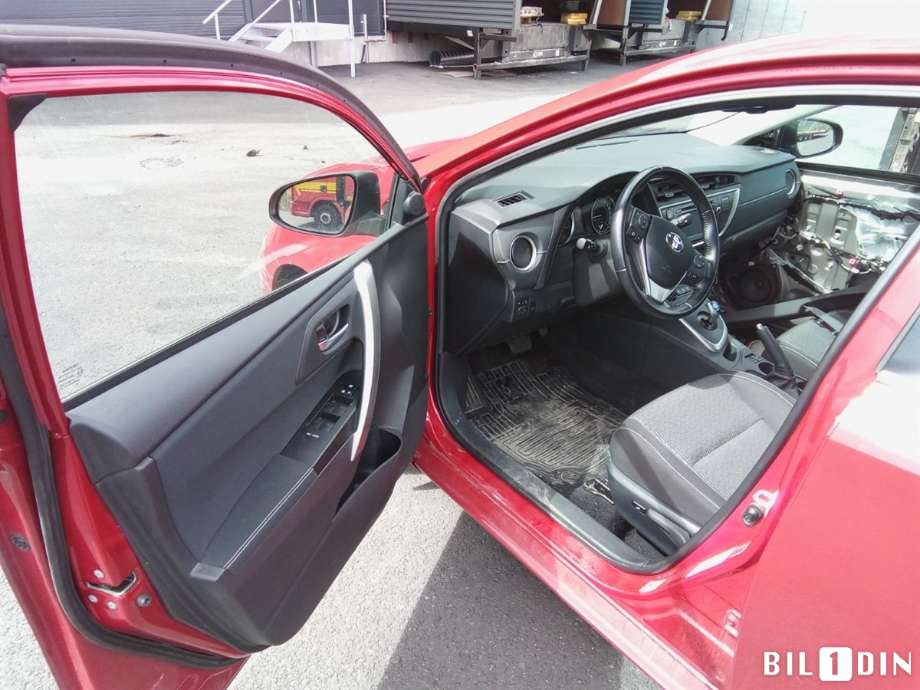 Toyota Auris 2015-2019 (Type II, Fase 2) , Motorkode: 2ZR-FXE, Girkassekode: 