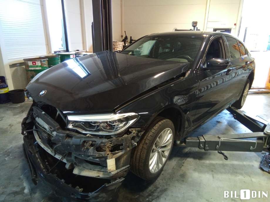 BMW 5-Serie 2017-->> (G30/G31) (G30/G31), Motorkode: B48-B20B, Girkassekode: